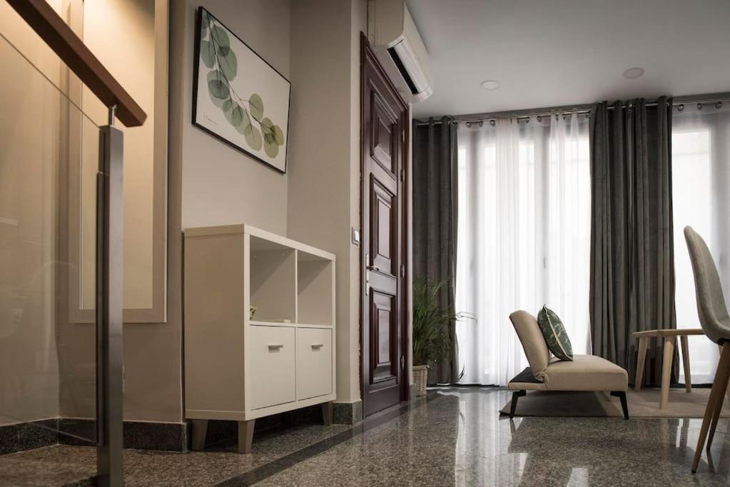 Apartamento En Centro Historico Con Patio Romano San Lorenzo de El Escorial Exterior foto