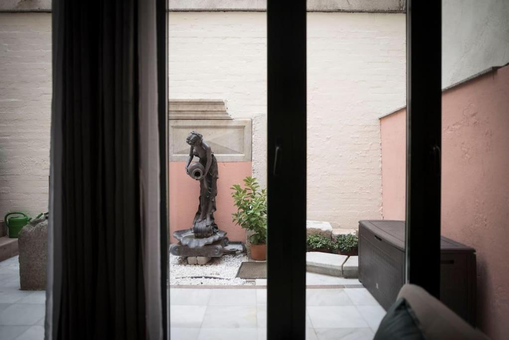 Apartamento En Centro Historico Con Patio Romano San Lorenzo de El Escorial Exterior foto